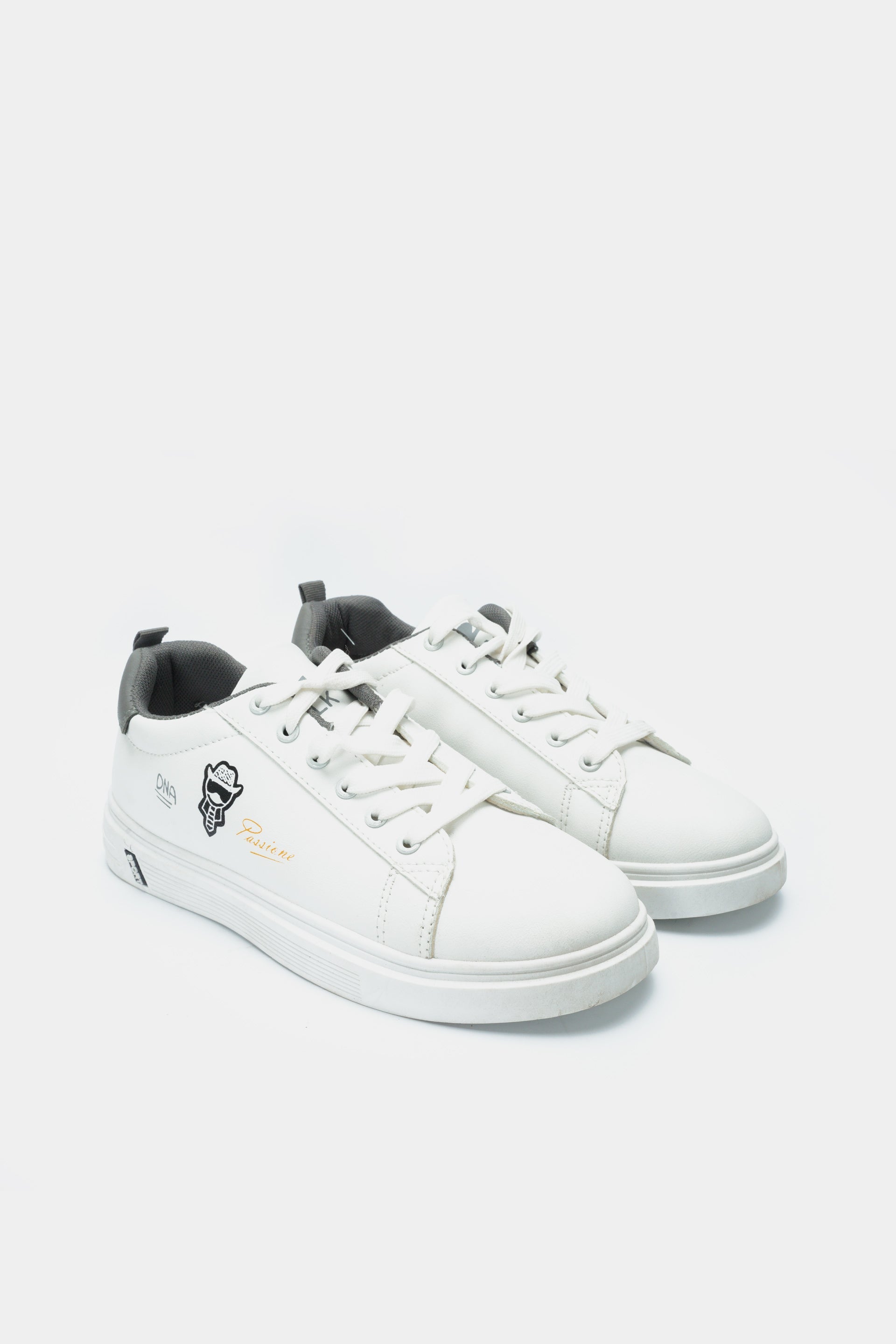 SkySketch Low Women Athletic Shoes `7251