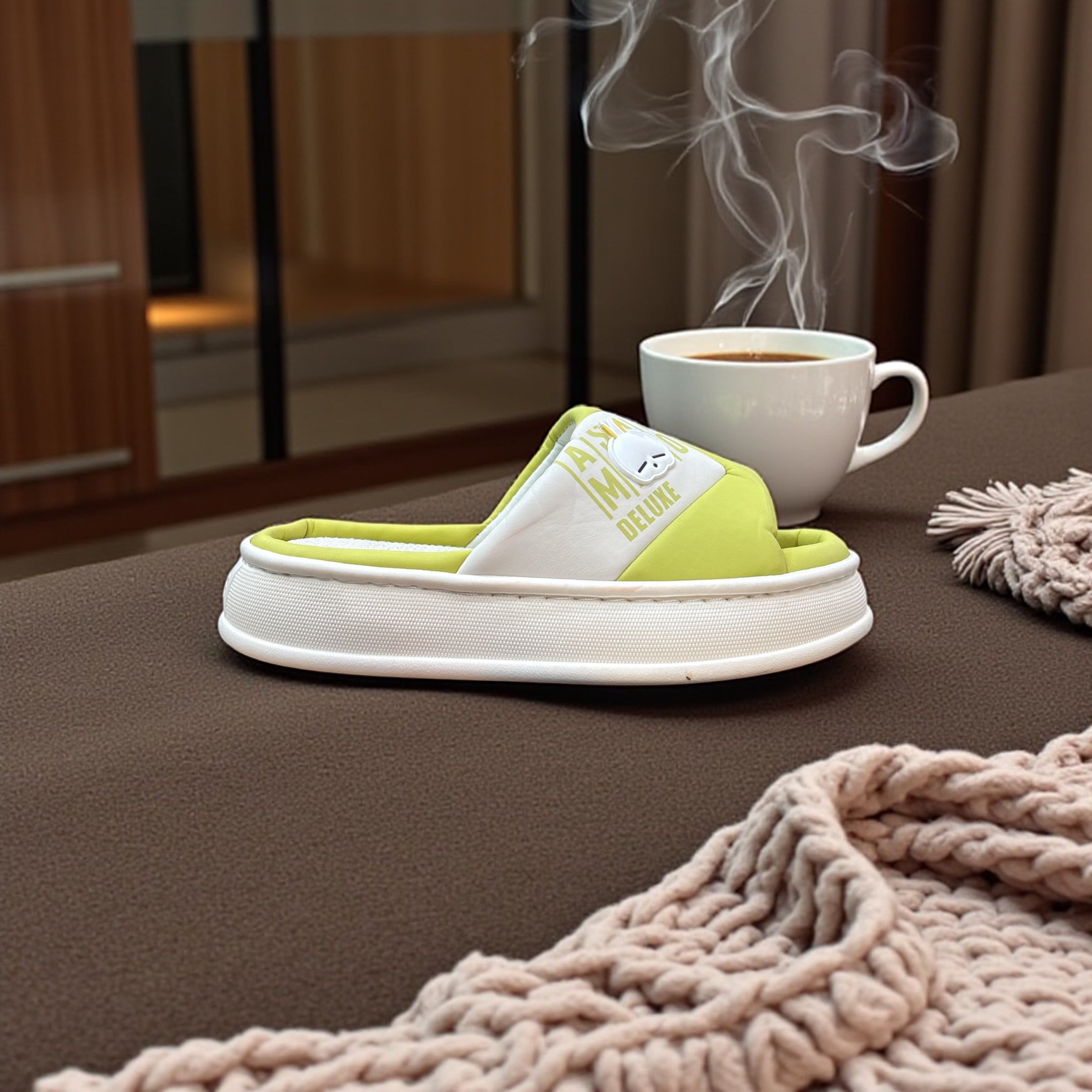 - Dream Knit Bloom Ladies slipper for winter