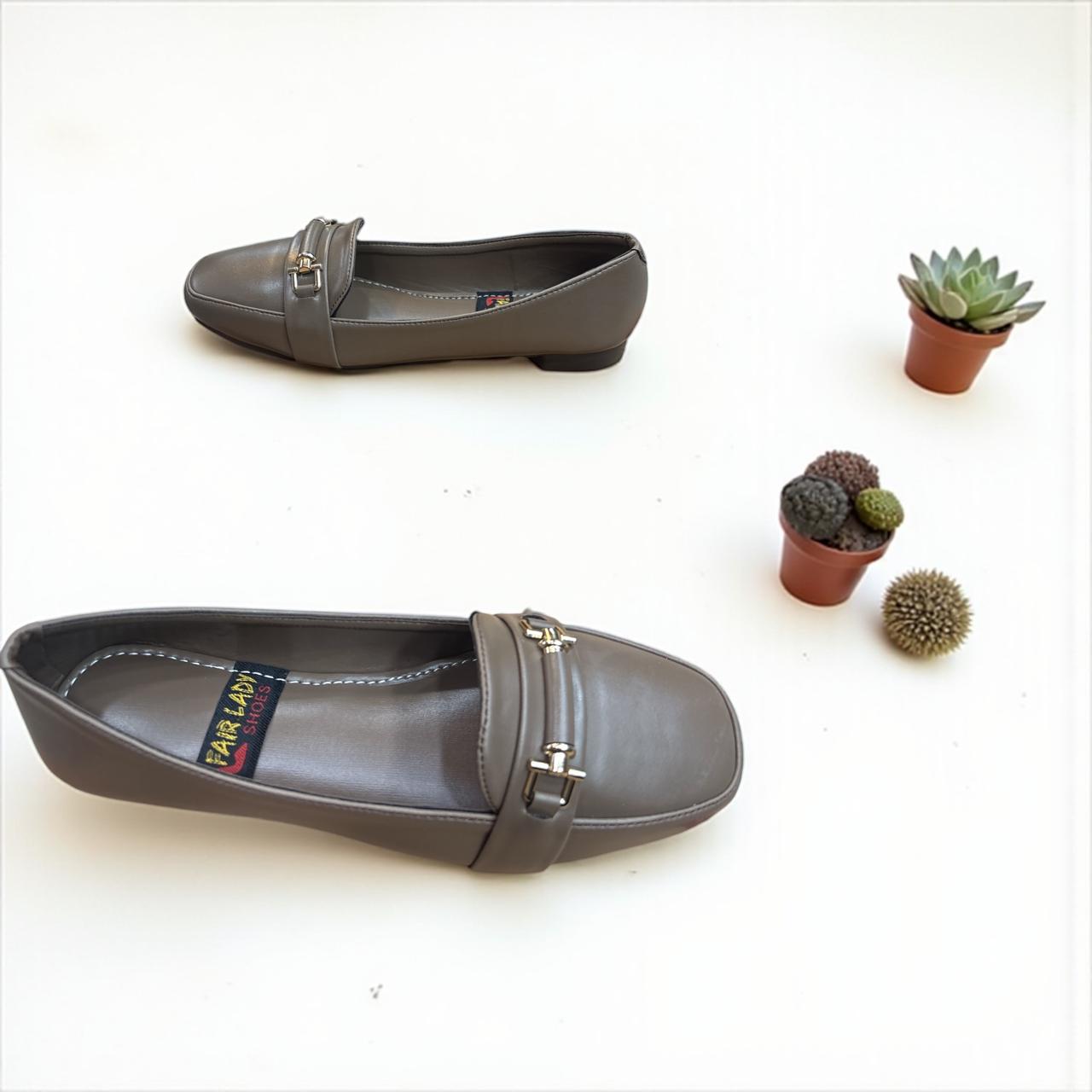 Ivory Bit Charm Ladies shoes