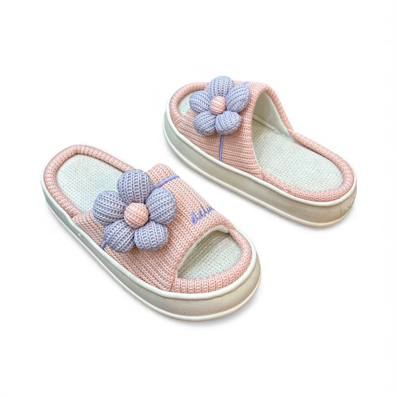 - Dream Knit Bloom Ladies slipper for winter