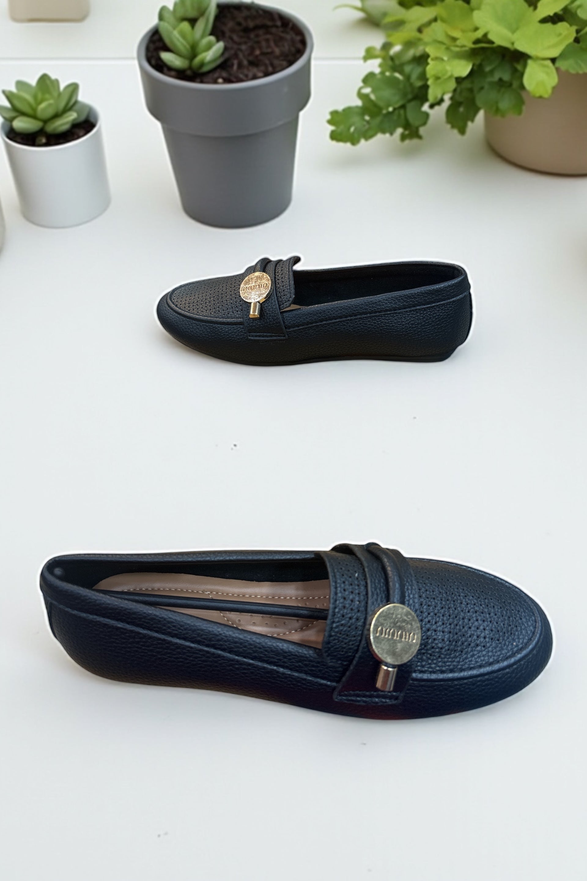 classic aura Deluxe 4